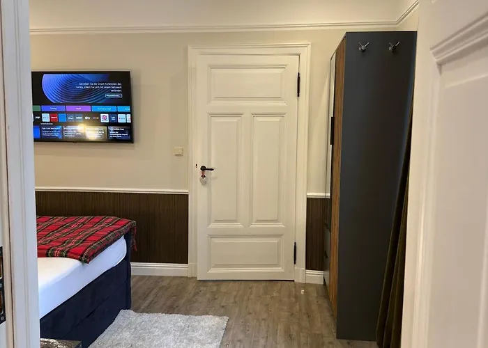 Whisperwood Apartment Colnrade