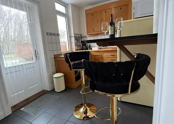 Whisperwood Apartment Colnrade